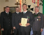 Josef Pirker mit Urkunde Josef Pirker mit Urkunde